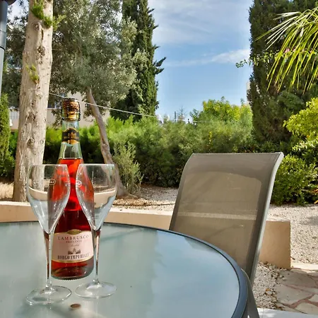Casa Del Sol Townhouse In Iris Village * Pafos