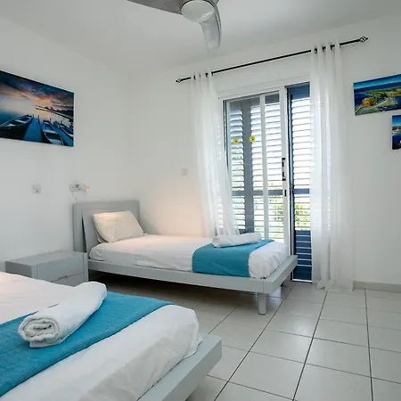 Casa Del Sol Townhouse In Iris Village Holiday home Paphos