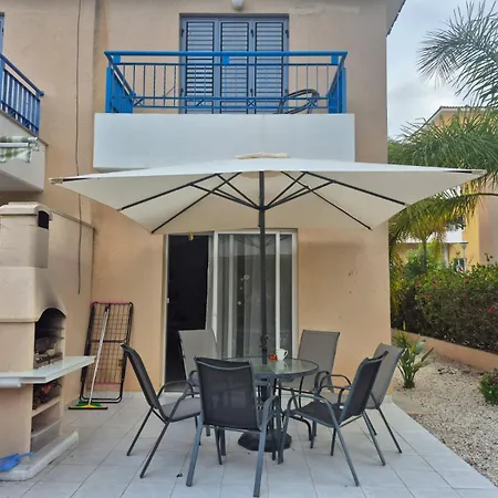 Semesterbostad Casa Del Sol Townhouse In Iris Village