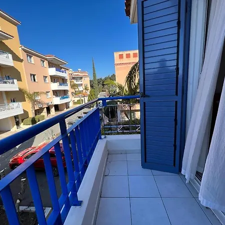 Casa Del Sol Townhouse In Iris Village Holiday home Paphos