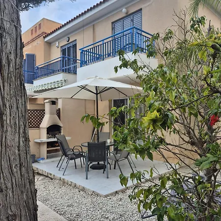 Holiday home Casa Del Sol Townhouse In Iris Village *